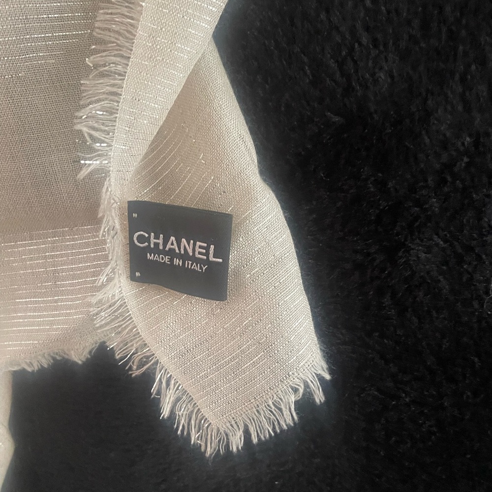 Authentic, New Chanel logo scarf 33“ x 33“
